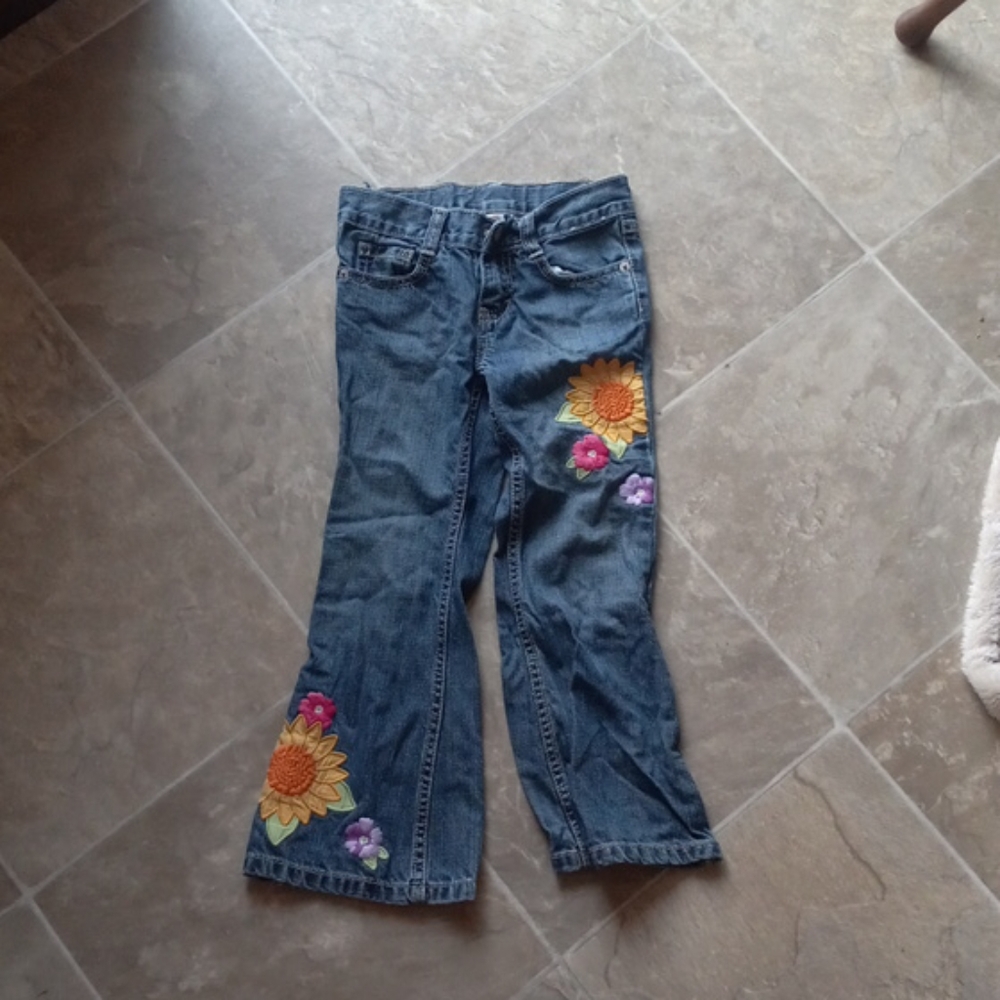 Girls jeans size 5